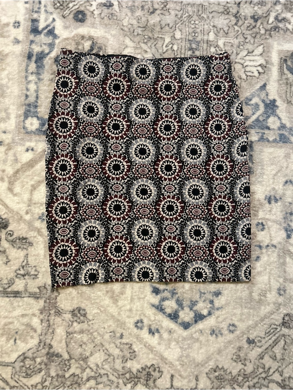 Ann Taylor Petite Patterned Black, White & Burgundy Pencil Skirt